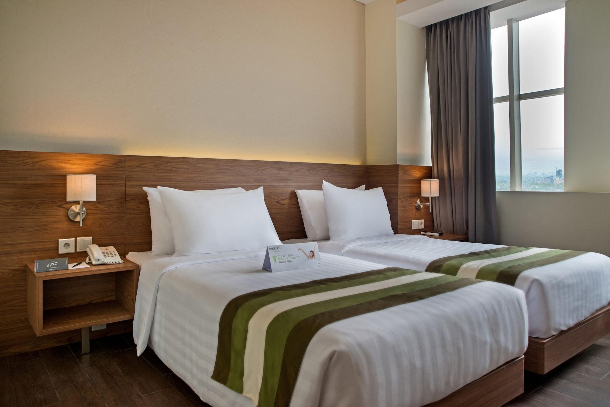 Grand Whiz Poins Simatupang Jakarta Extérieur photo